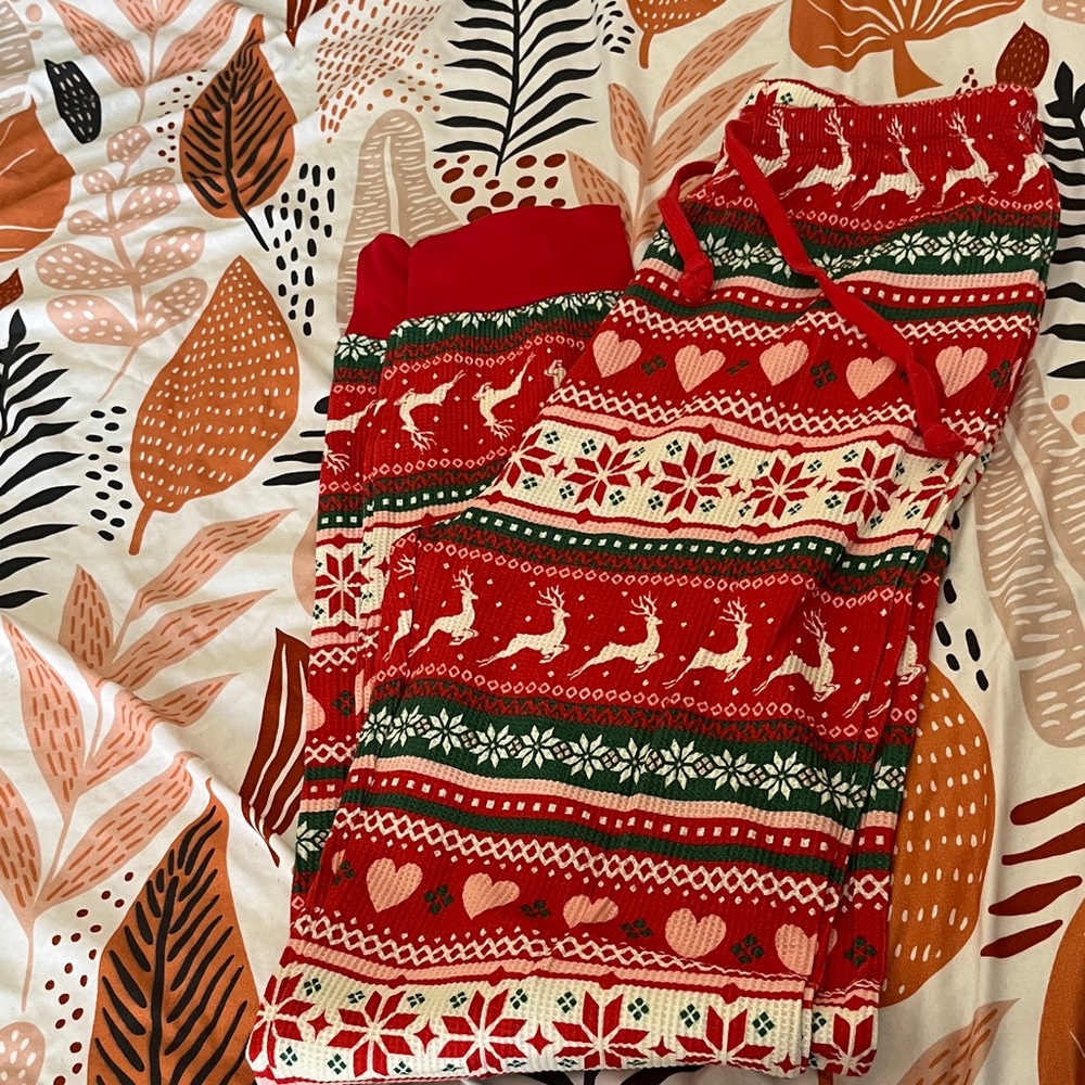 Sugar Thrillz Red and Green Festive Thermal Leggings